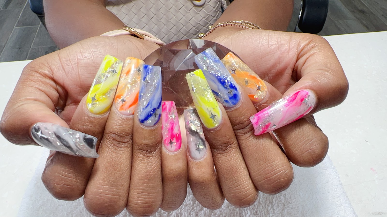 Tiffany Nails logo